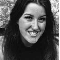 Elaine Ottens Headshot